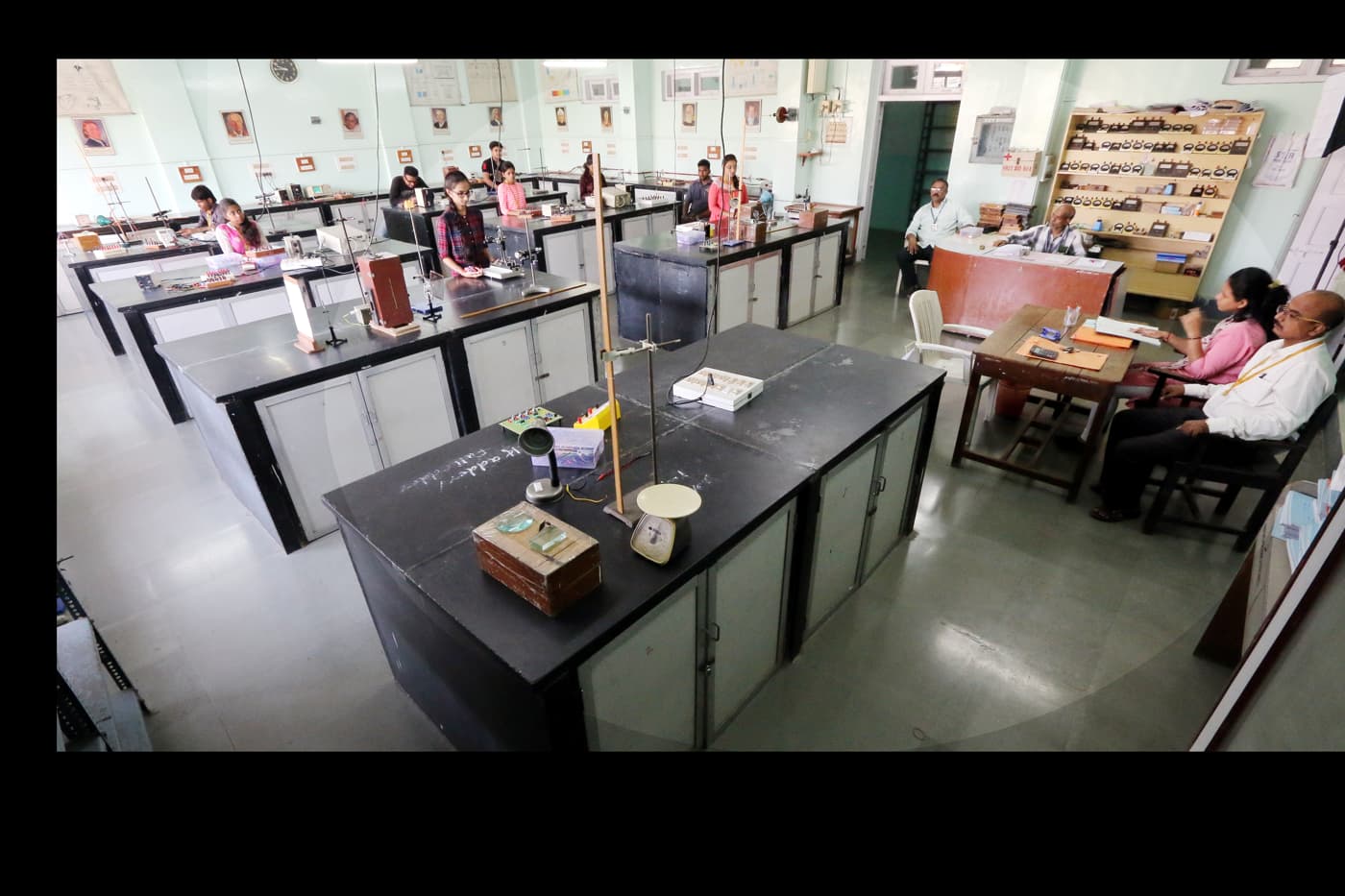 Satish Pradhan Dnyanasadhana College Thane College Images photo 26